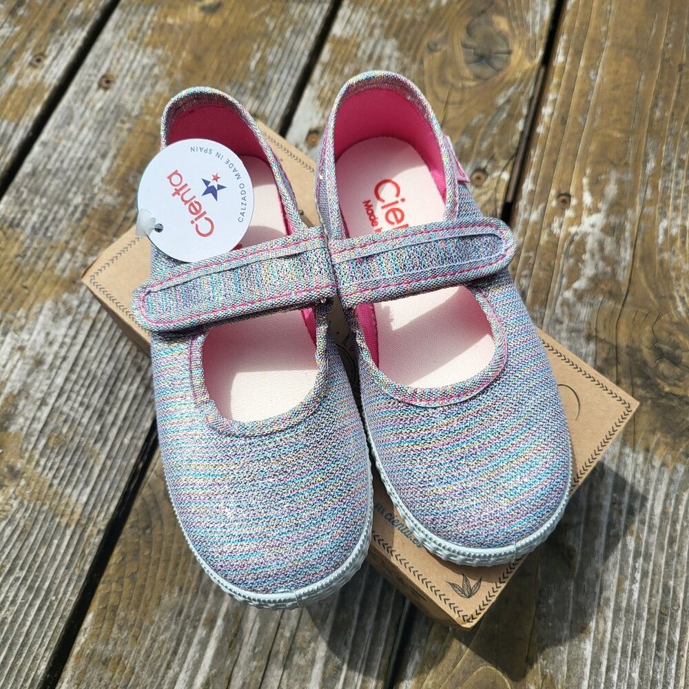 NIB Cienta Rainbow Sparkle MaryJane Shoes Toddler Size 25 / 8